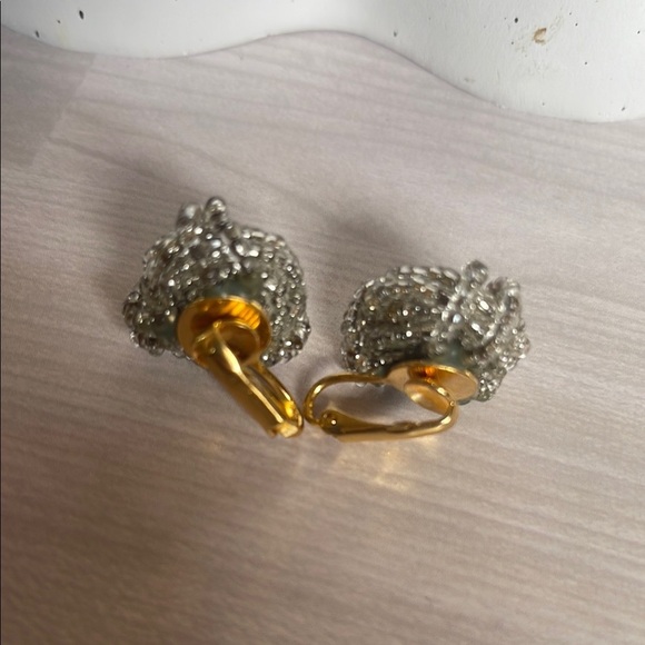 Elegant Silver Beaded Earrings Clip on - Picture 2 of 4